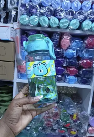 600 Ml Cute Bear Baby Square Bottle*