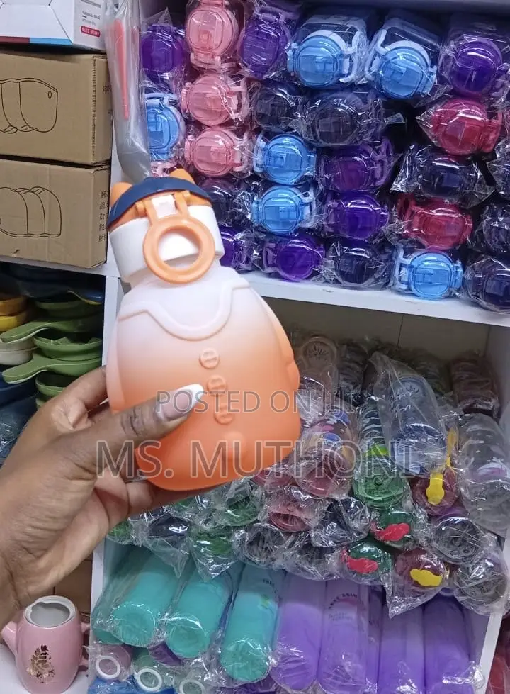 Kids Naughty Bear Water Bottle 780 Ml