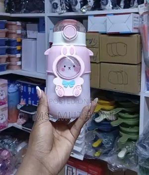 700 Ml Kawaii-Style Bear Water Bottle,