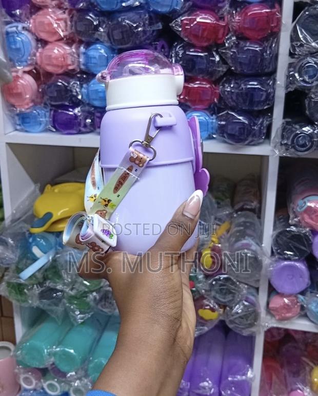 700 Ml Kawaii-Style Bear Water Bottle, - thumbnail 3