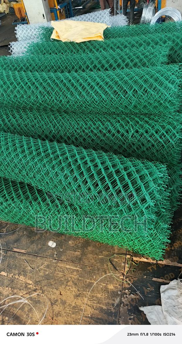 4 Feet PVC Coated Chainlink - thumbnail 2