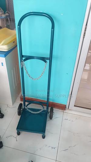 Oxygen Cylinder Trolley - thumbnail 2