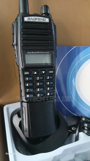 Baofeng Uv-82 Dual Band Fm Transceiver 8-10km