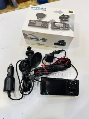 C309 Blackbox Dash Camera Front, Cabin Rear Camera With Wifi