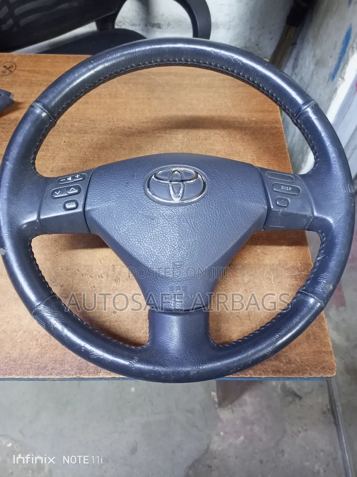 Harrier 240 Steering Wheel