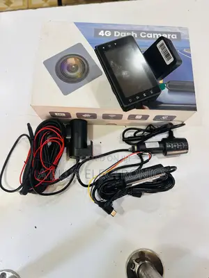 P83 4g Dash Camera With Front Cabin Recording