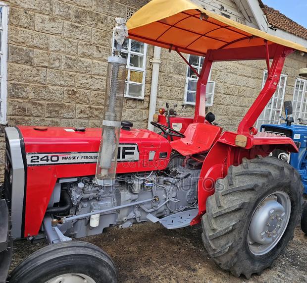 Massey Ferguson 240 - thumbnail 5