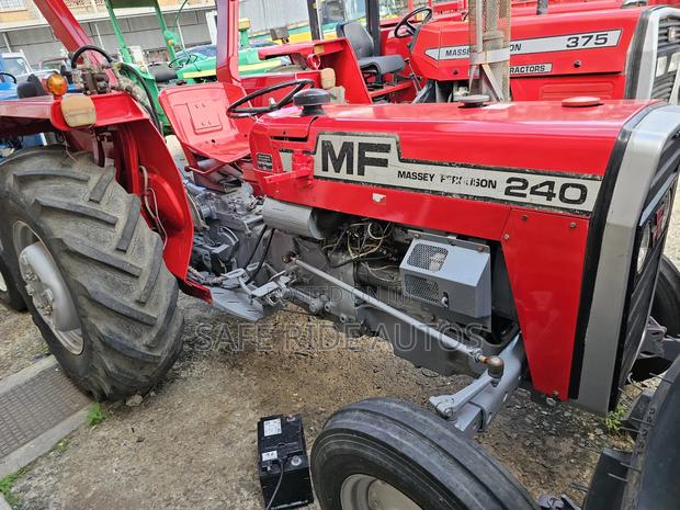 Massey Ferguson 240 - thumbnail 8