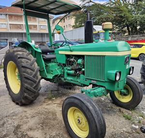 Tractor John Deere - main view