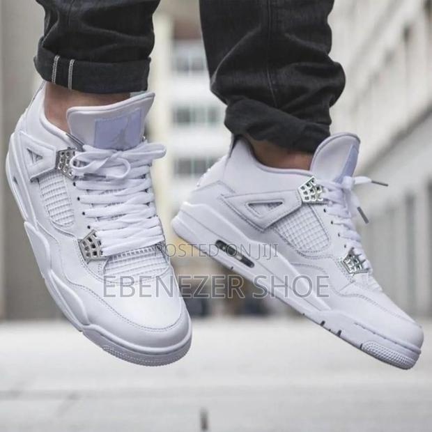 Jordan 4 Pure White