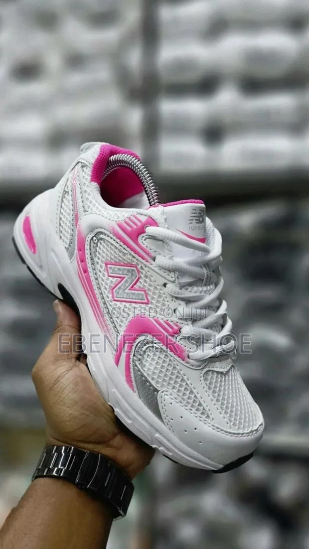 New Balance 530