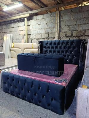 Black Chesterfield Comfy Beds - main view