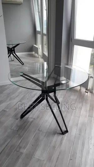 Coffee Table With Strong Stands