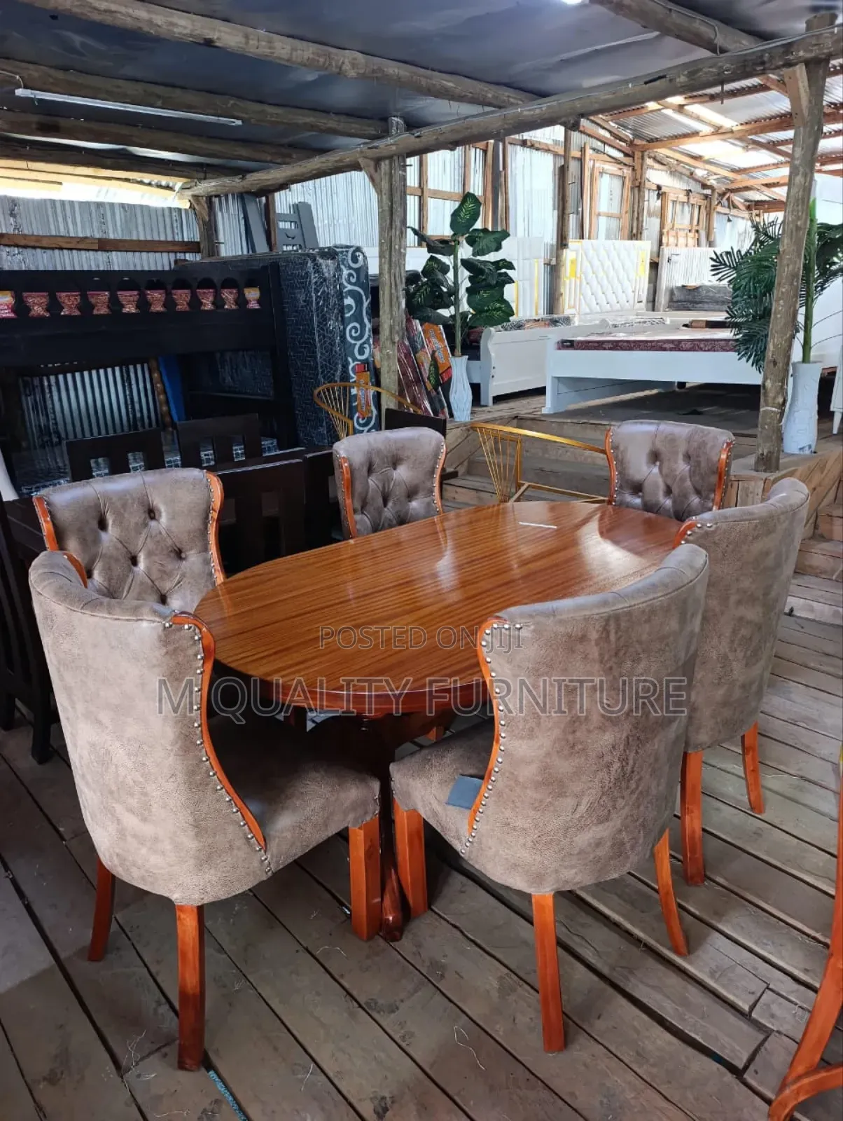 Classy 6-Seater Dining Room Set