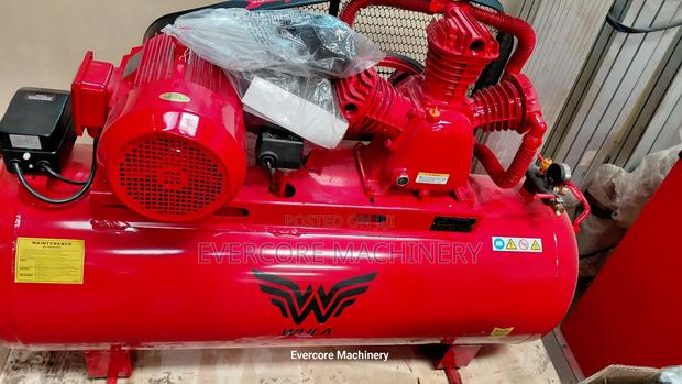 Heavy Duty 300l Air Compressor Machine With 3 Pistons. - main view