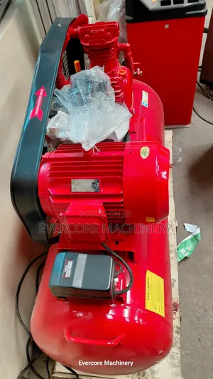 Heavy Duty 300l Air Compressor Machine With 3 Pistons.