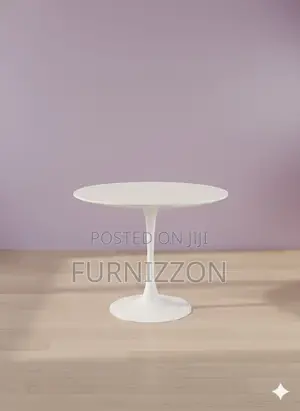 Elegant Round Marble Table – Meeting Home