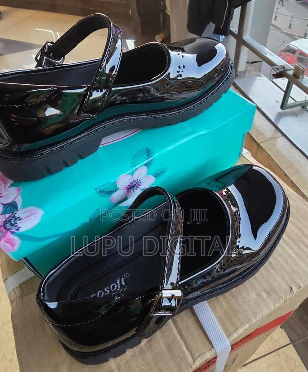 Girl's Back to School Shoes