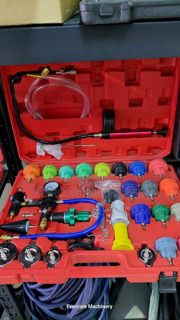Quality Radiator Pressure Tester Kit With All Car Accessories.