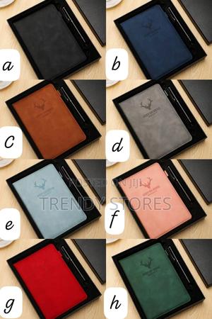 Classic Minimalist Notebook - thumbnail 2