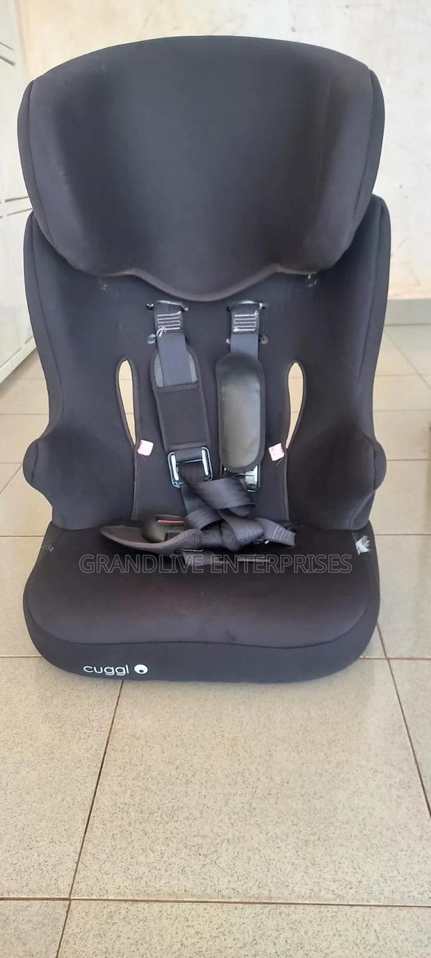 Cuggl Baby Car Seat – Very Clean Strong - thumbnail 3