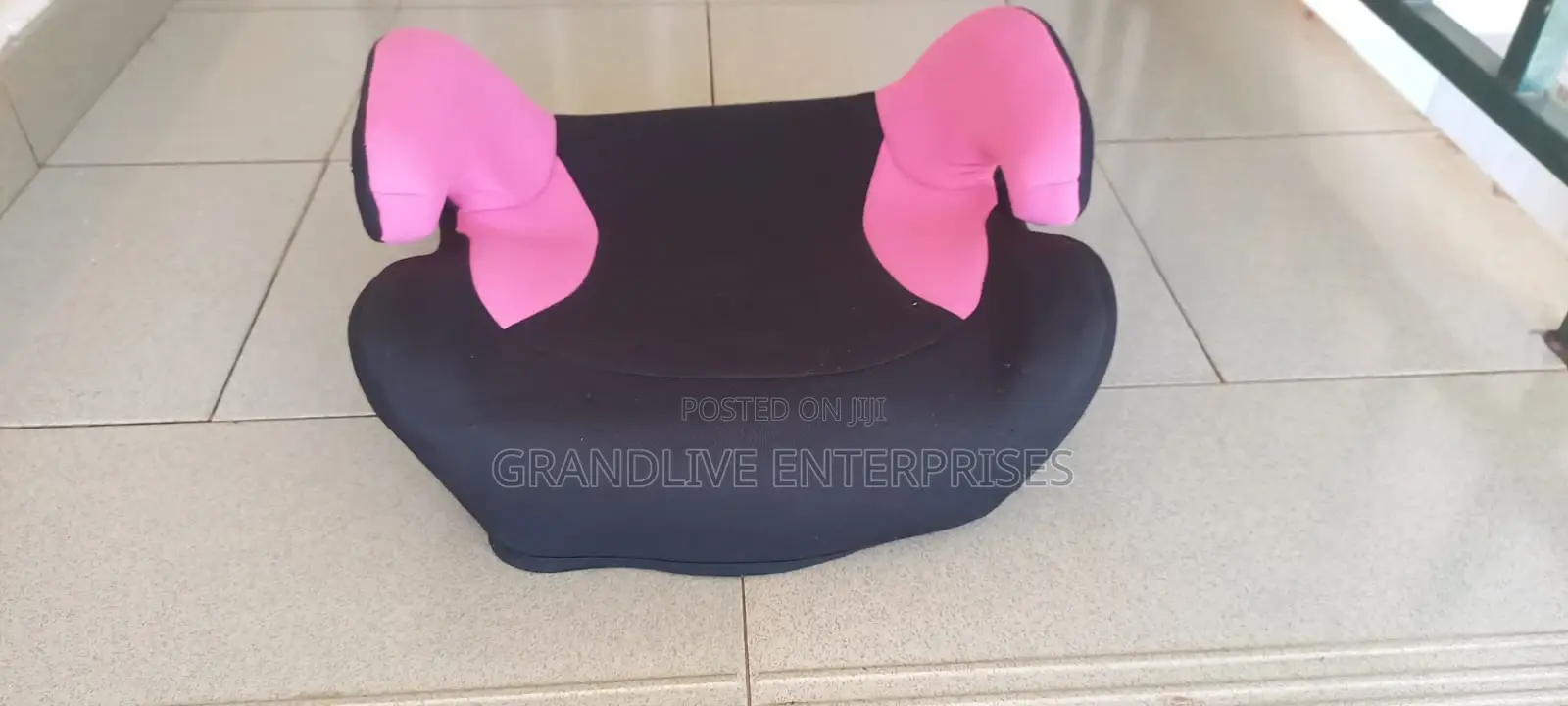 Kids Car Booster Seat – Clean Comfortable