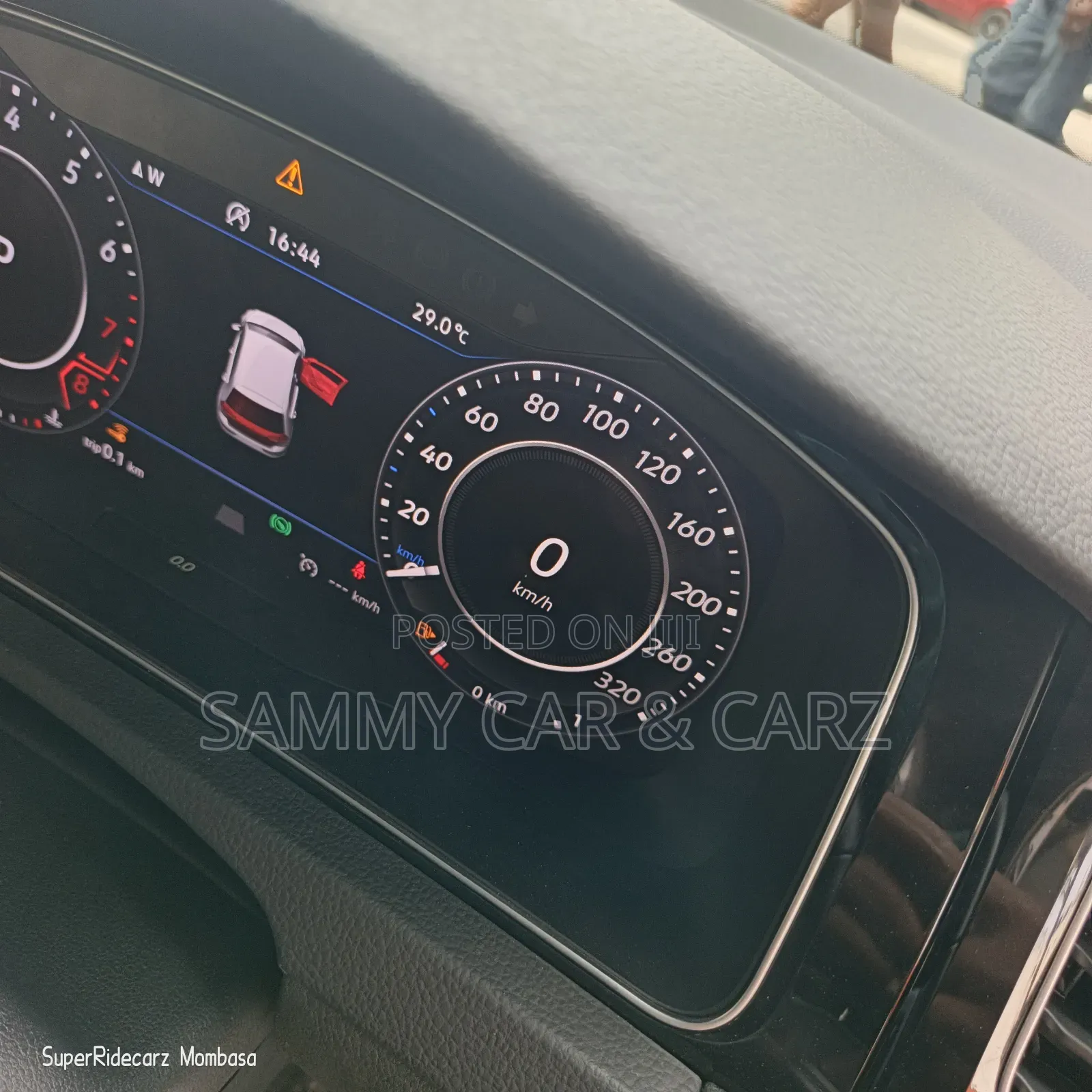 Volkswagen Golf R 4-Door w/DCC & Navigation 2019 Blue