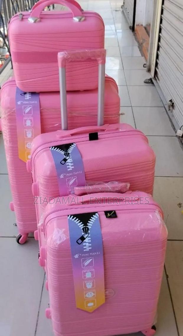 Suitall-in-One 4-in-1 Rubber Suitcase – Size 3 - main view