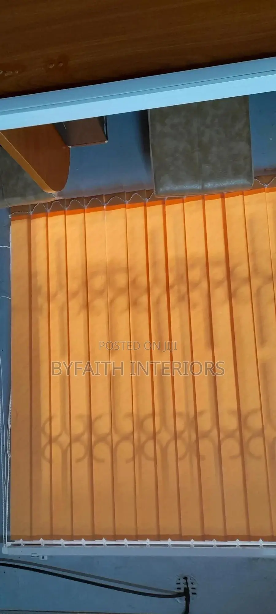 Clean Cooporate Look Window Blinds