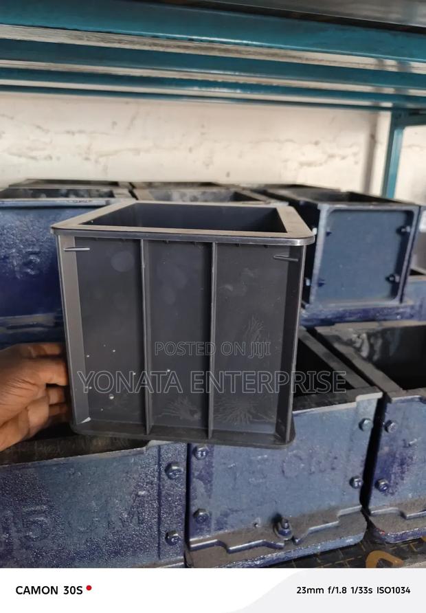 Heavy Duty Plastic Cube Mould Suppliers - thumbnail 2