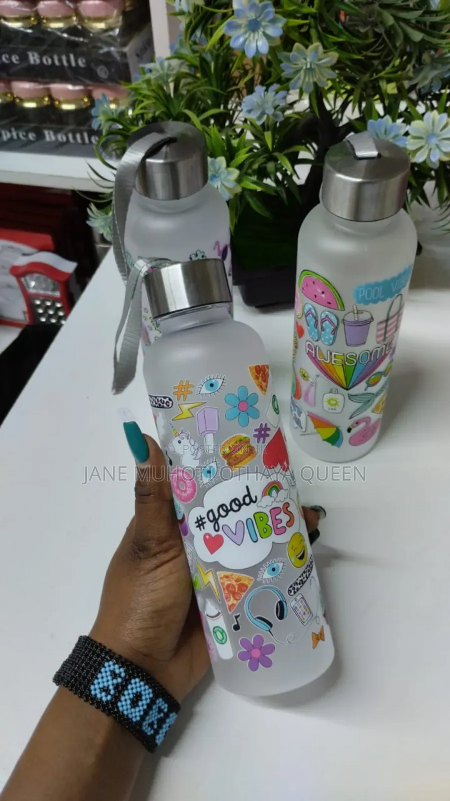 *Bottles*
Capacity 600ml