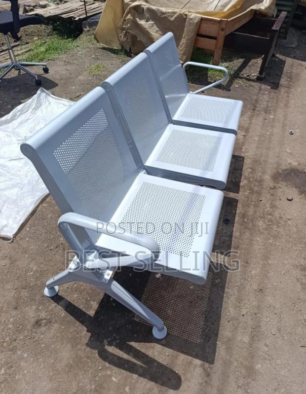 White 3 Seater Waiting Chairs