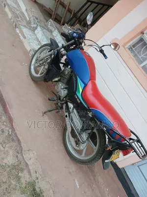 Honda CB 2018 Blue