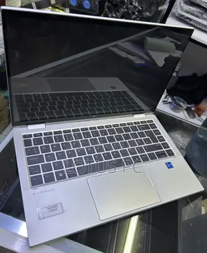 Laptop HP EliteBook 1040 G8 32GB Intel Core I7 SSD 512GB