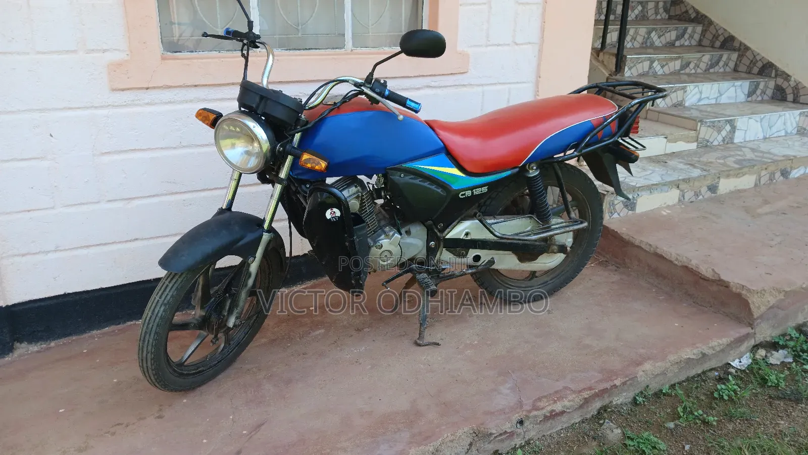 Honda CB 2018 Blue