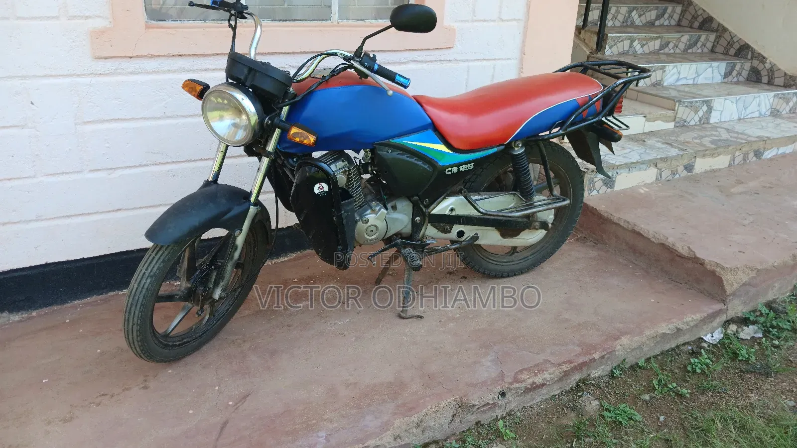 Honda CB 2018 Blue