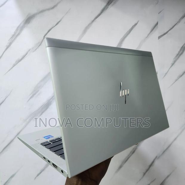 Laptop HP EliteBook 830 G8 16GB Intel Core I7 SSD 512GB - thumbnail 2