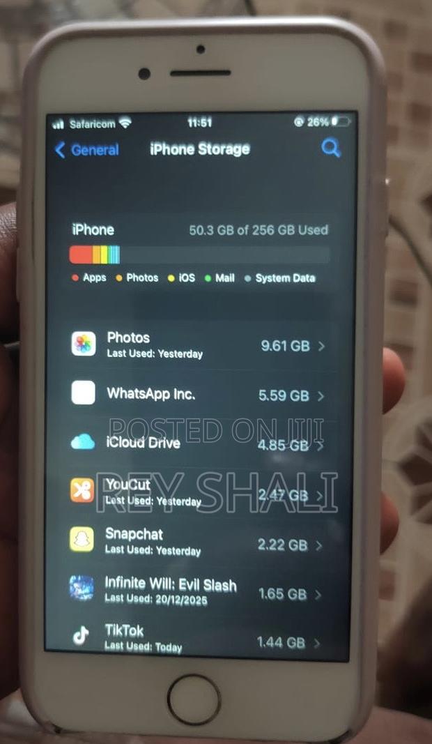 Apple iPhone 8 128 GB Rose Gold - thumbnail 4