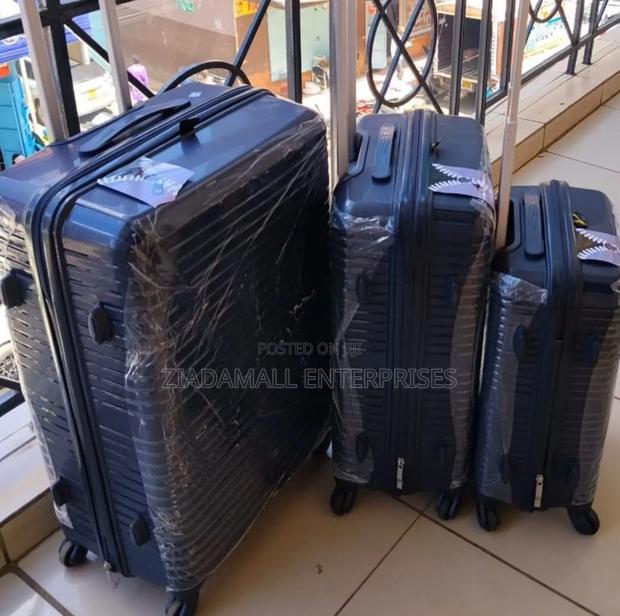 Heavy-Duty 3-in-1 Multicoloured Rubber Suitcase – Size 3 - main view