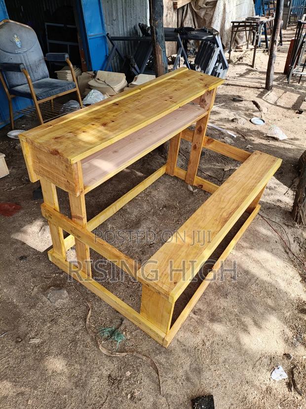 Students 4ft Triple Open Desks. - thumbnail 3