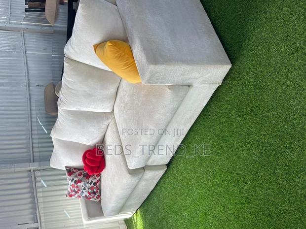 Reviewed 3 Seater Modern Sofa - thumbnail 2