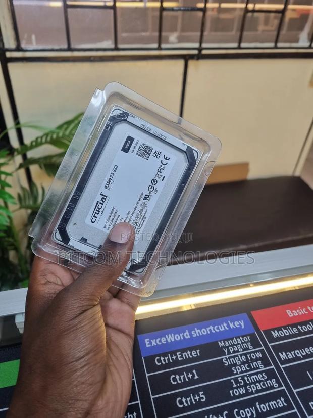 Crucial SSD - thumbnail 4