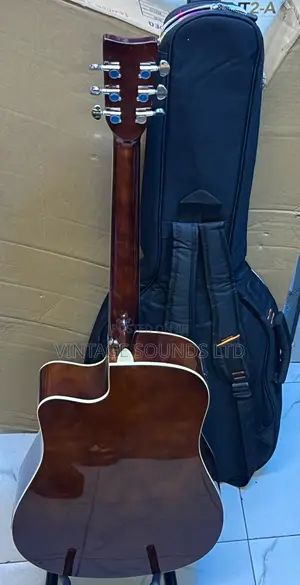 Fender Dreadnought Cutaway 41”Semi Acoustic-Electric Guitar +Gig Bag