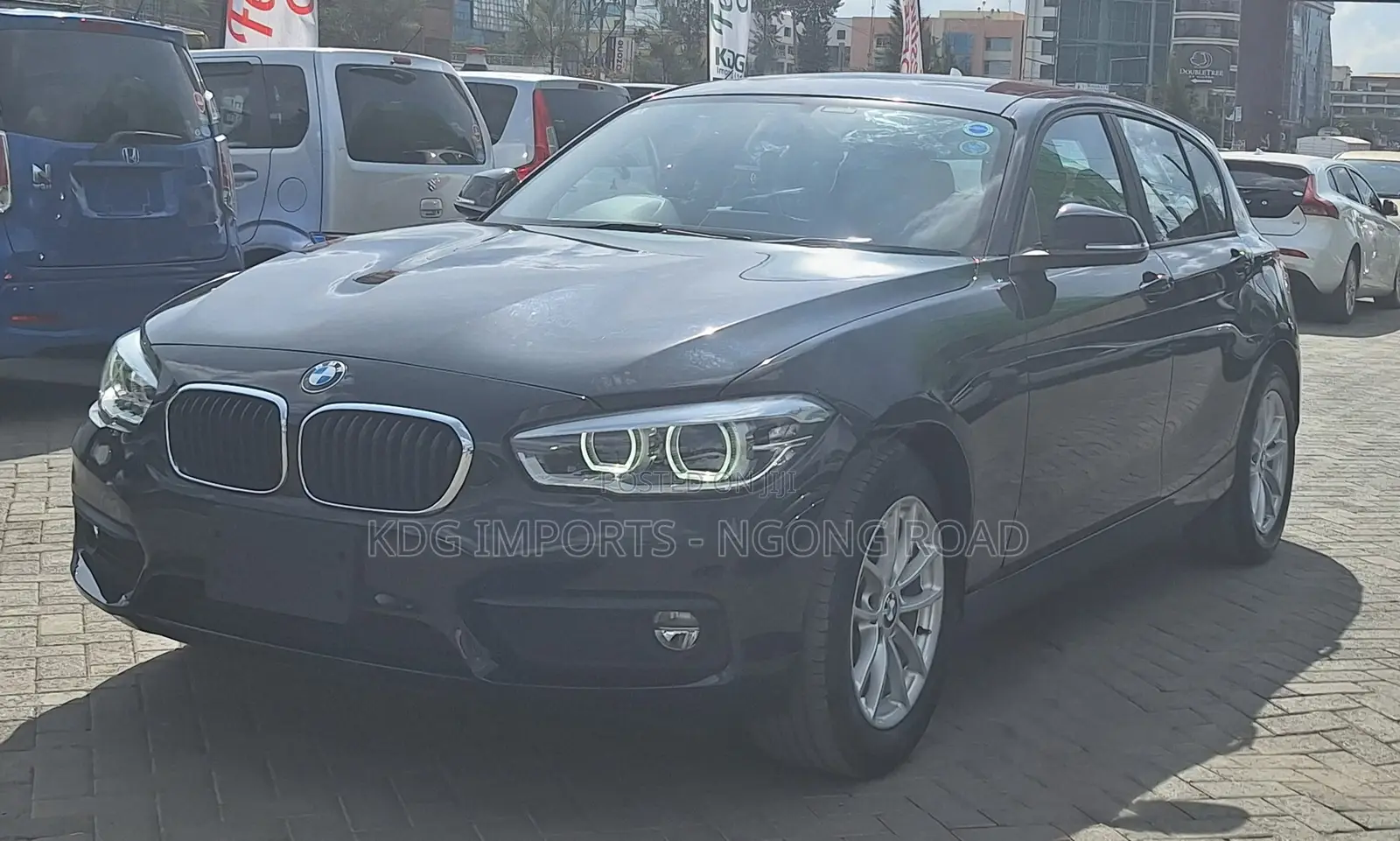 BMW 118i 2018 Black