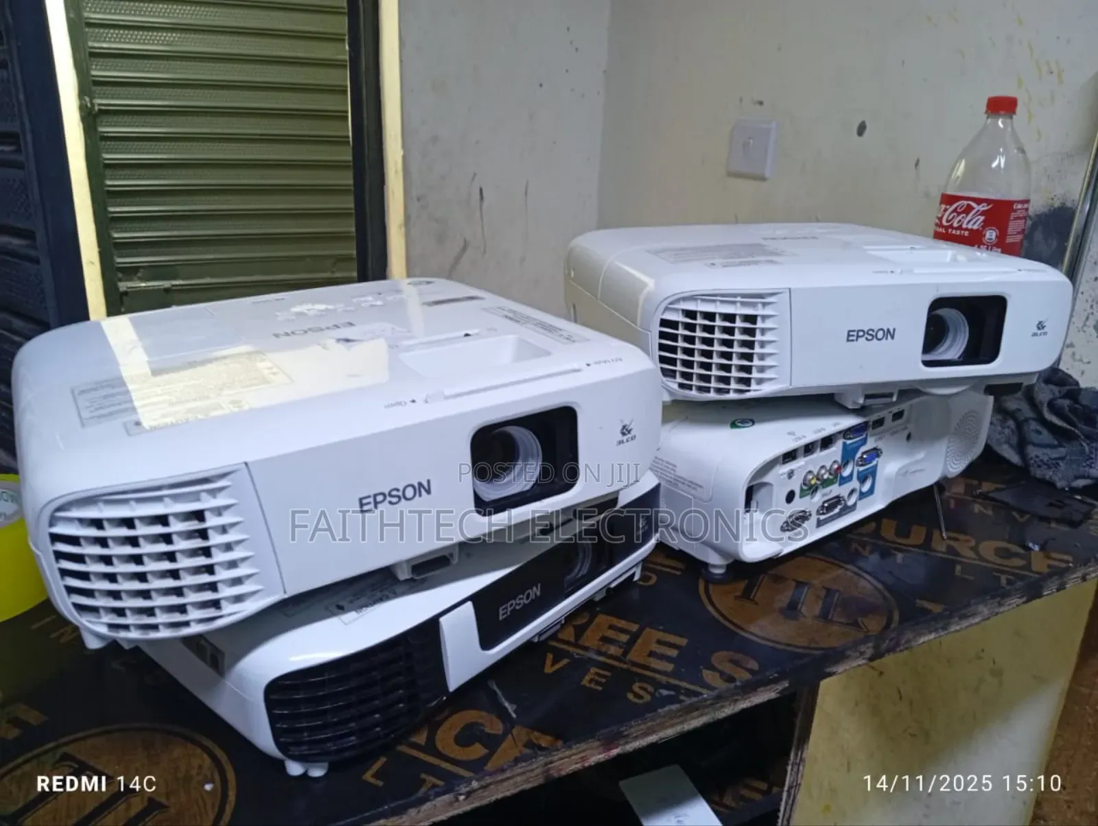 Epson Eb-S31 Business Projector – Durable Efficient