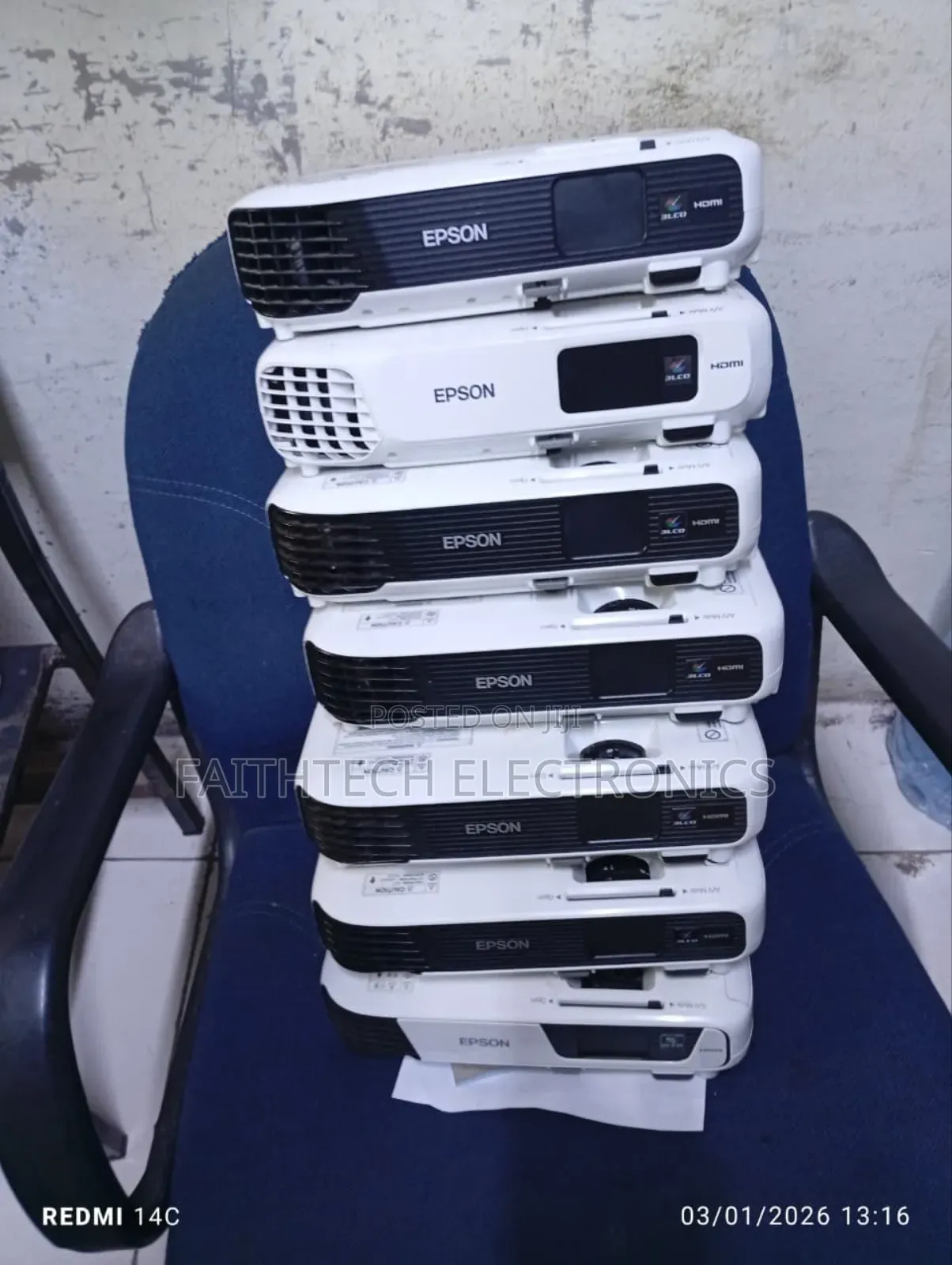 Epson Eb-S31 Business Projector – Durable Efficient