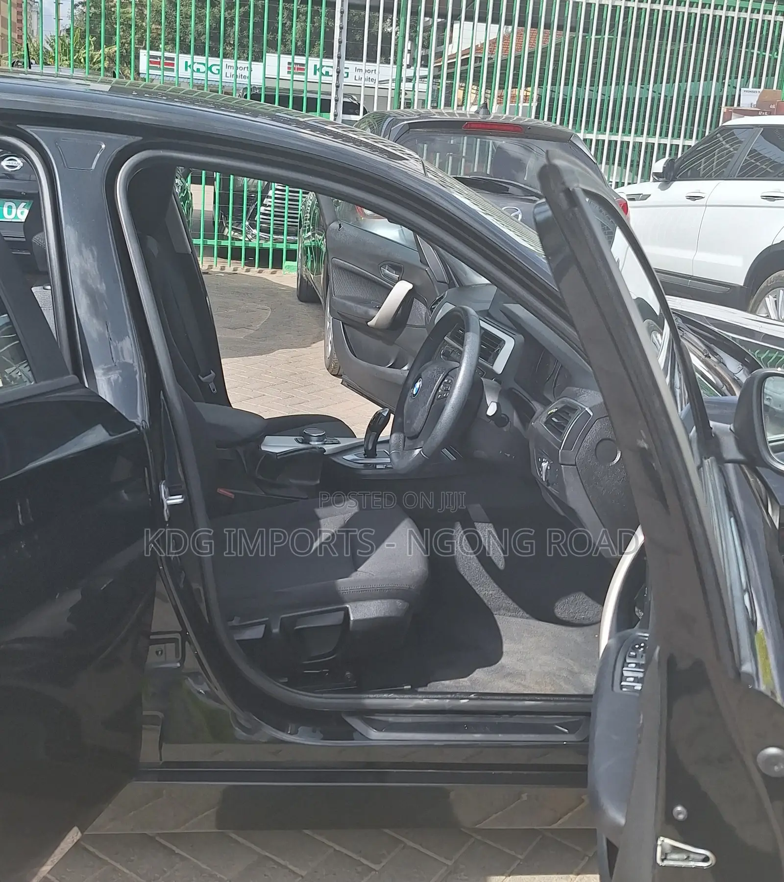 BMW 118i 2018 Black