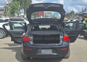 BMW 118i 2018 Black