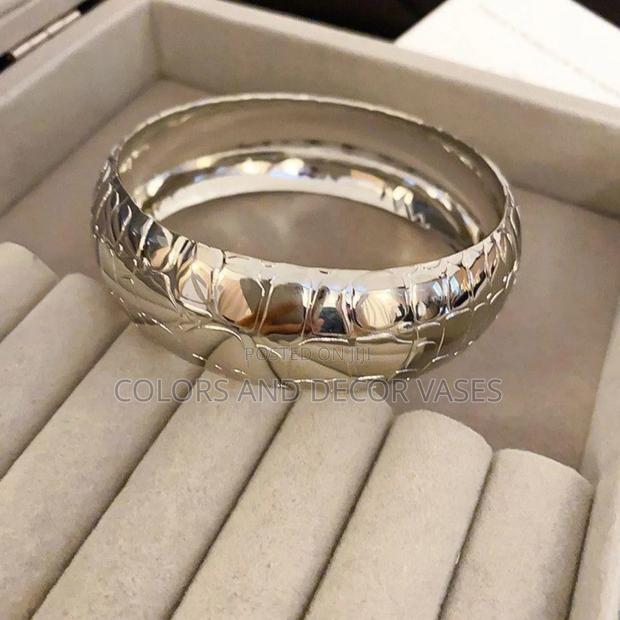 Elegant Bangles for Hands - thumbnail 2