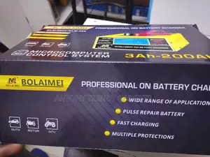 Professional Bolaimei Smart Battery Charger 110–250v Input